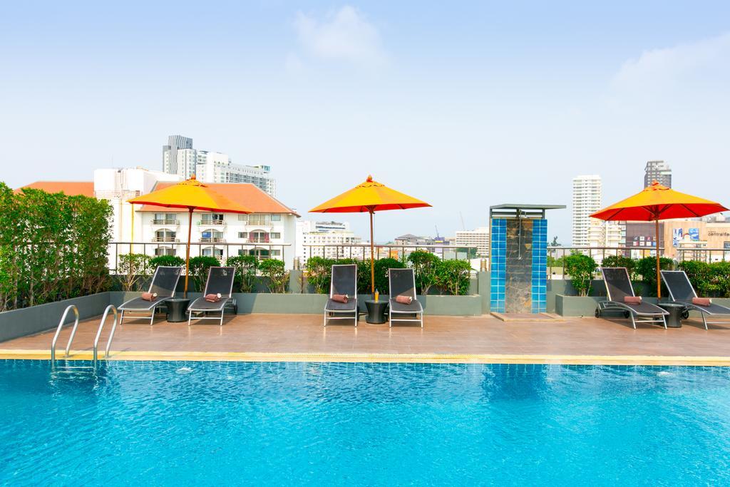 Adelphi Pattaya Hotel Exterior photo